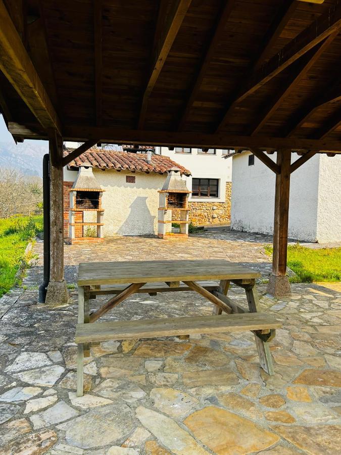 Апартаменти Casa La Maestra Арріондас Екстер'єр фото